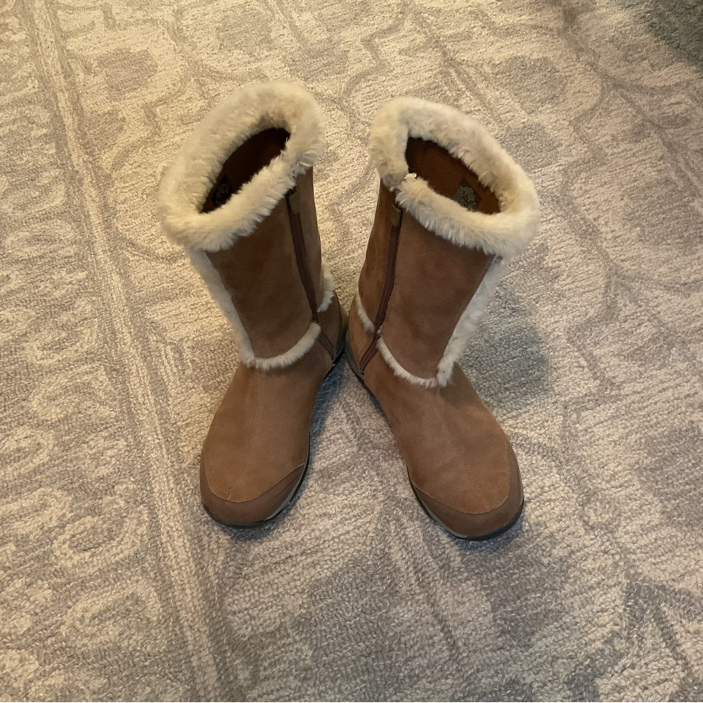 Easy Spirit Boots
